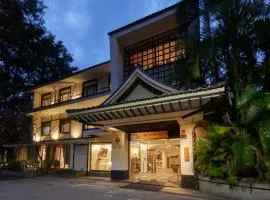 Kyokusui Hotspring Hotel