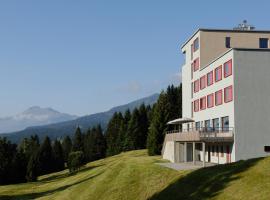 Valbella-Lenzerheide Youth Hostel, hótel í Lenzerheide