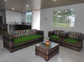 Villas Campestres las Heliconias, hotell i Villavicencio