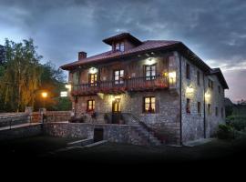 Posada La Solana - Adults Only: Santillana del Mar'da bir otel