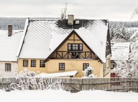 Chalupa Hrázděnka v Krušných horách, hotel v mestu Horní Blatná