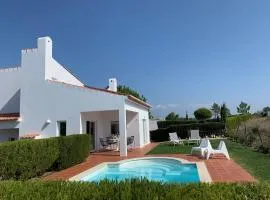 Casa Colina, walking distance to Arrifana Beach