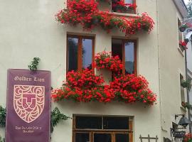 Golden Lion, hotell i Bouillon