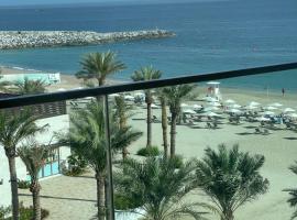 luxury sea view Address Hotel apartment Fujairah, hotel sa Fujairah