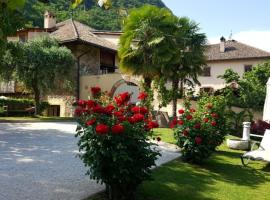 Ansitz Strengherrnhof, hotel u gradu Kaldaro