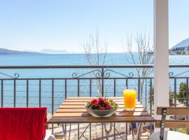 Ligia Waterfront Apartments, Hotel in Lygia