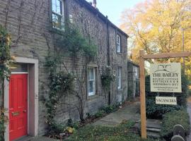 The Bailey Shepherd's Hut and Holiday Cottage, hotelli kohteessa Skipton