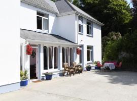 Fitzgerald's Farmhouse Accommodation V94 YY47, B&B i Abbeyfeale