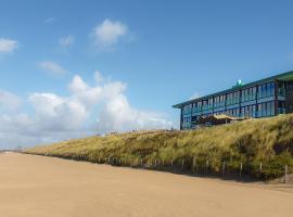 Beachhouse Hotel, hotel di Zandvoort