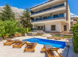 Private seaside Morska Villa with pool in Baška Voda, Dalmatia, Croatia