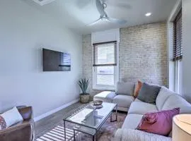 Sleek, Newly Updated Downtown San Marcos Apt!