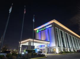 Holiday Inn Express - Newark Airport - Elizabeth, an IHG Hotel، فندق في إليزابيث