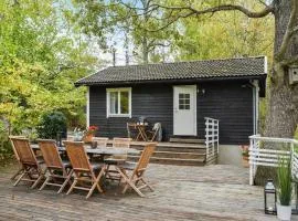 Modern cottage with sunny terrace