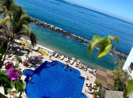 Costa Sur Resort & Spa