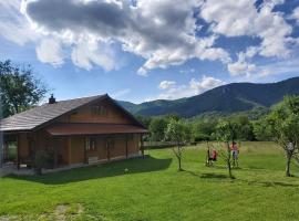 Wooden House Pia, hotel con hidromasaje en Brod na Kupi