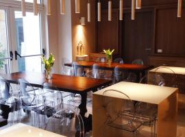 La Castellana Loft Hotel, hotell Bergamos