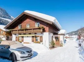 Apartment in Kleinarl near the ski area