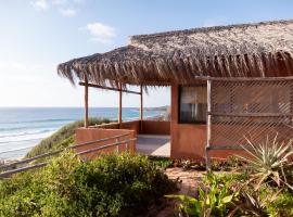 Bela Flor Beach Front Apartments, hotel di Inhambane