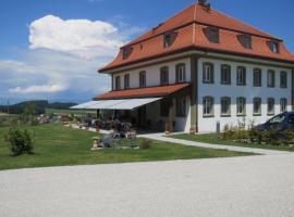 Le Relais du Château Monney, hotell sihtkohas Cournillens