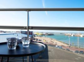 Luxury apartment near Scheveningen beach, hotel din Scheveningen