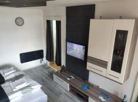 Silver Apartman, отель в городе Харкань