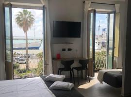 Drepanon, Prospettive sul Mediterraneo Charme B&B, hotel di Trapani