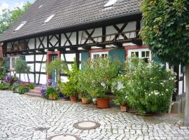 Holiday Home Haus Schwärzel by Interhome, Hotel in Neuried