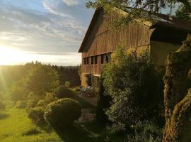 Maison Le ROZET, hotelli kohteessa Les Gras