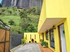 Hermosa casa de campo en GUATAPÉ