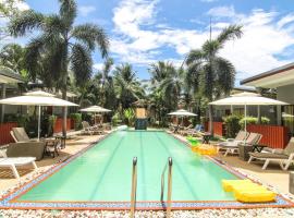 ViVi Hotel Resort, hotell i Phuket stad