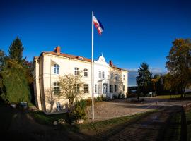 Landhotel Schloss Daschow, hotel di Daschow