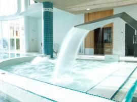 HOTEL & APARTAMENTS THALASSA Sport & Spa, hotel v mestu Roses