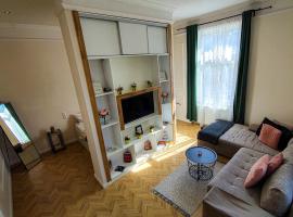 SMARAGD Apartman, Hotel in Győr