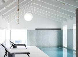 Torre de Palma Wine Hotel, Monforte, a Member of Design Hotels、モンフォルテのジャグジー付きホテル