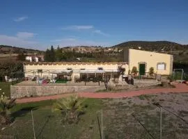 Taia Casa Rural 2 **. Alojamiento y actividades