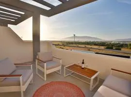 Laduna Tarifa Penthouse / seaview & pool