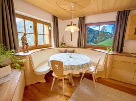 Chalet Prinoth, hotel em Selva di Val Gardena