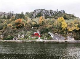 La tanière Dinant, hotel em Dinant