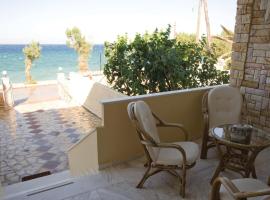 3 Bedroom Amazing Home In Diakopto Achaias P,, hotel en Diakopto