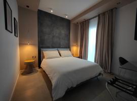 Capricci di Vento - Design Guest House, hotel em La Maddalena