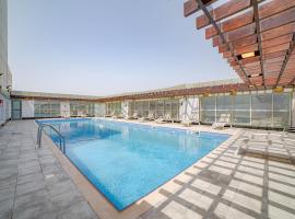 Platinum Coast Hotel Apartments, holiday rental in Fujairah