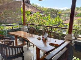 Bagus Homestay, hotel Padangbaiban