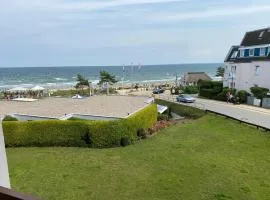 Berliner Hof 3-Zi-Wohnung mit Meerblick und Strandlage an der Promenade