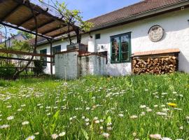 Landhaus Nitsch Appartement - Gästehaus Nitsch Appartement, hotel din Prinzendorf an der Zaya