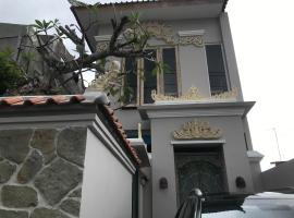 Most Bali Malioboro Villa, Hotel in Yogyakarta