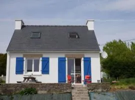 Holiday home with sea views, Roscanvel-formerly TUI Ferienhaus