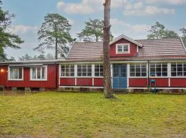 4 Bedroom Gorgeous Home In Borgholm