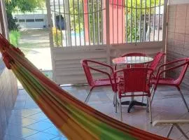 Casa com piscina no coração de Lucena