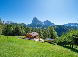 Chalet Aghel, hotel a Santa Cristina in Val Gardena