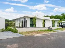 Luxury villa near the Harderbos